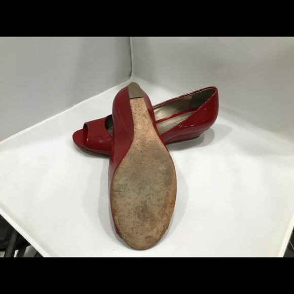 COLE HAAN ELLY OT BALLET wedge red patent peep toe - Picture 5 of 6